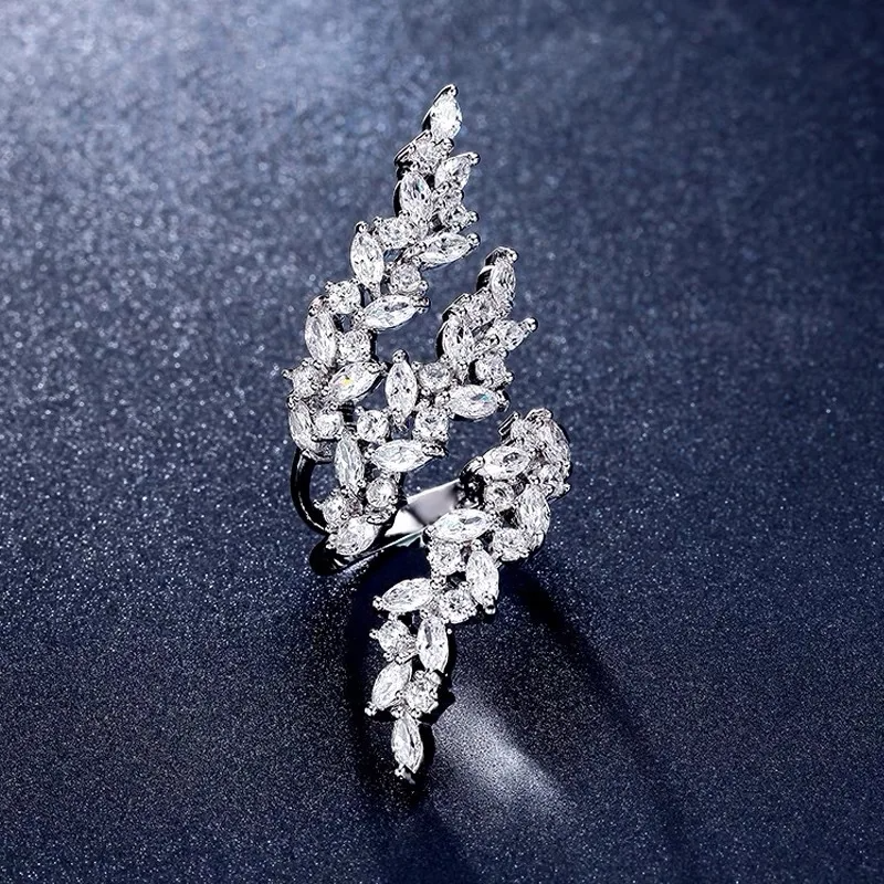 Diamond Spiral Ring for Women – Elegant Adjustable Party Jewelry